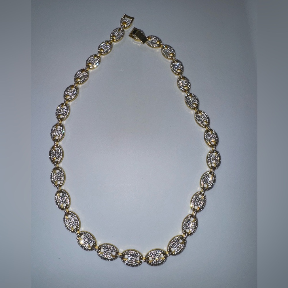 Elegant Gold and Silver Women's Necklace
